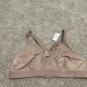 Lululemon bra